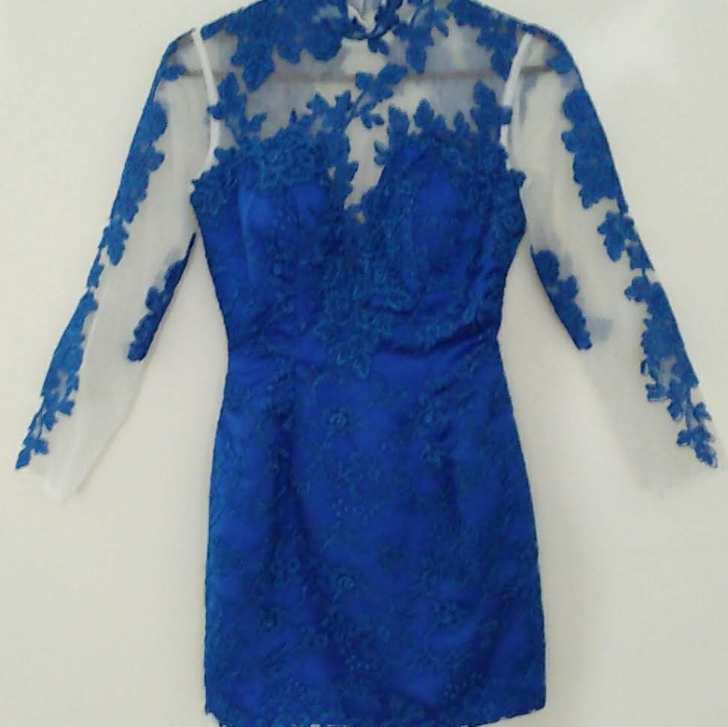 Nwot Short Blue Lace Prom Dress/Illusion Sleeve Size S